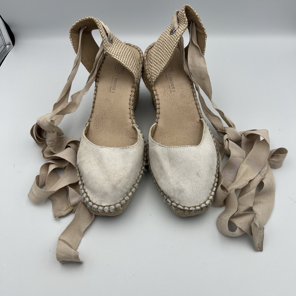 ASOS DESIGN Tyra closed toe wedges in natural linen